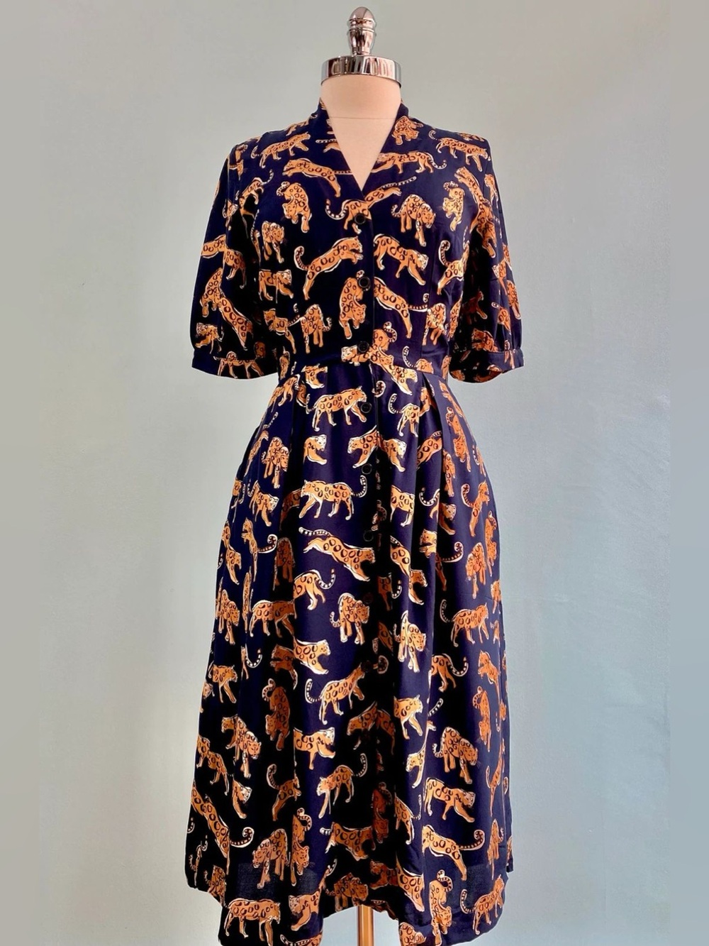 Emily & Finn Tigers Dress Large
